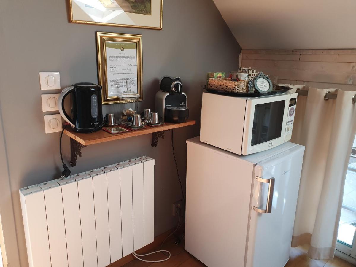 Ury Les Glycines B&B 외부 사진