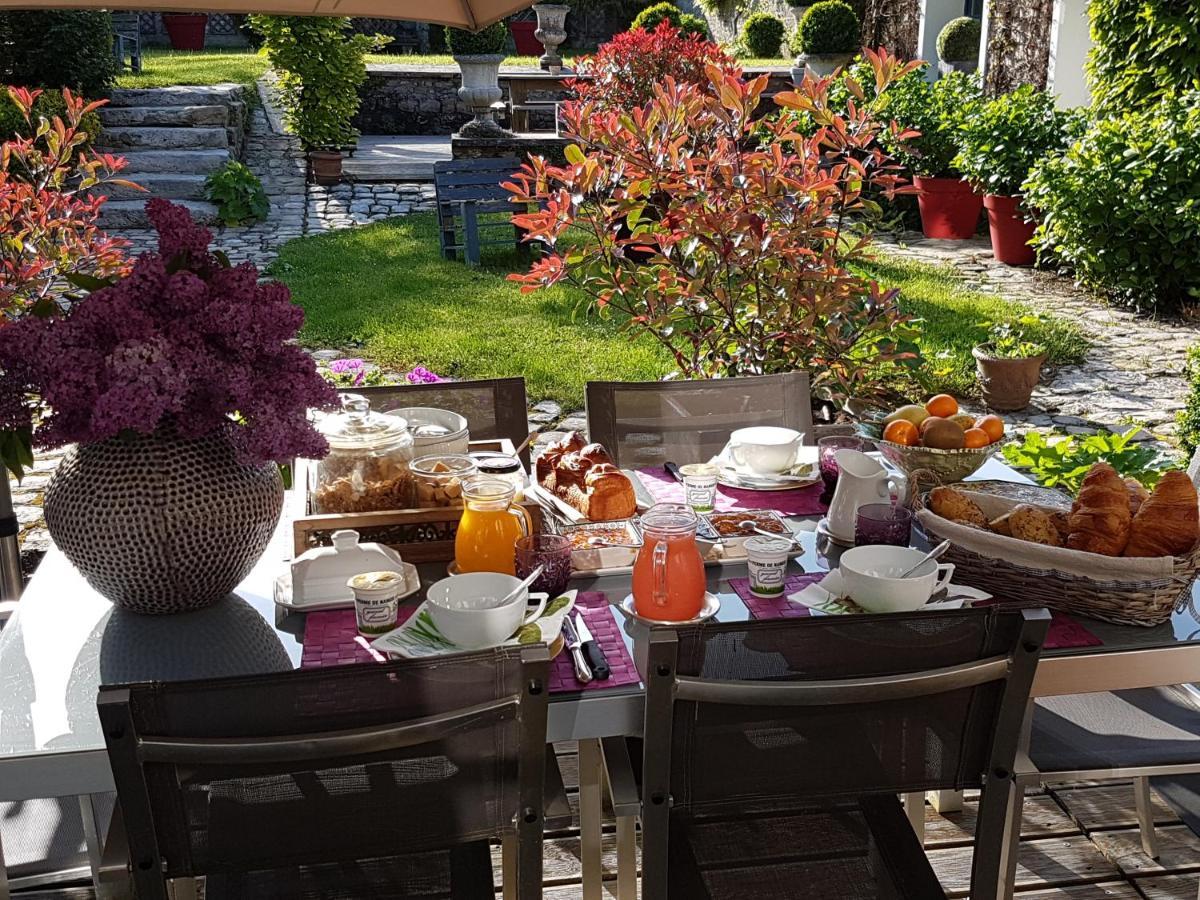 Ury Les Glycines B&B 외부 사진