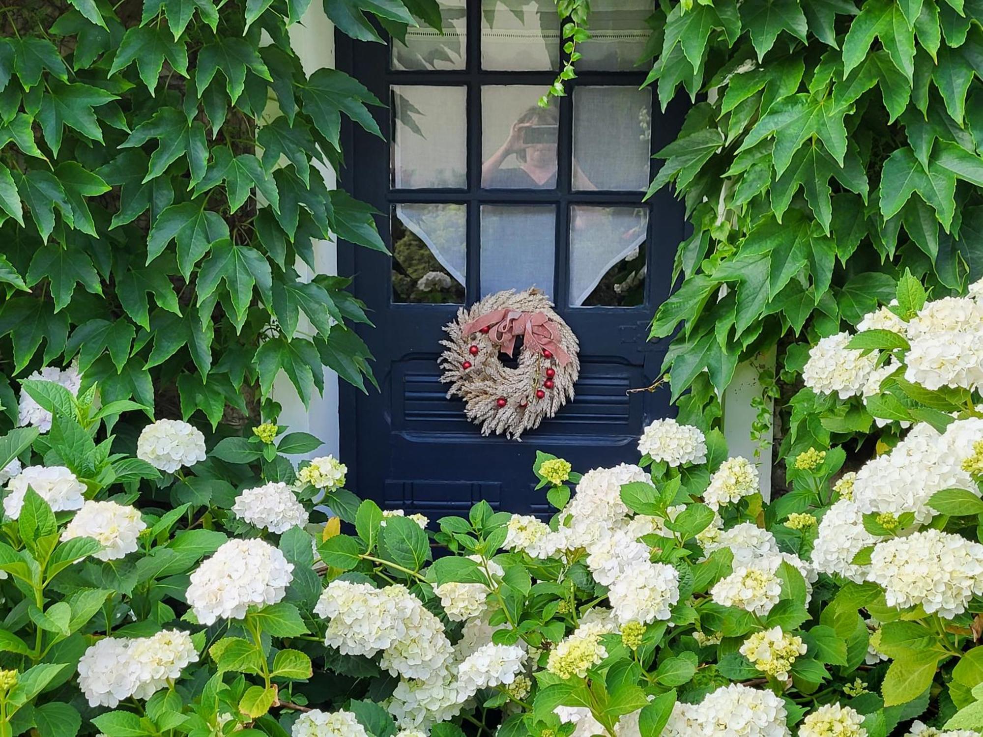 Ury Les Glycines B&B 외부 사진